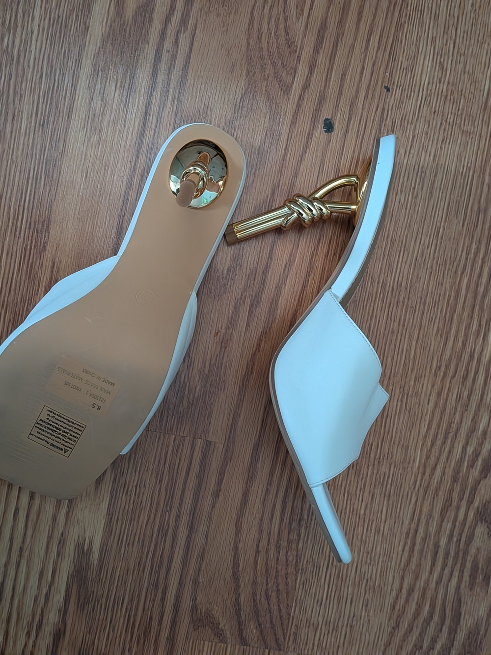 Fashion Nova White Slide Mules with Gold Knot Heel - Picture 8 of 8
